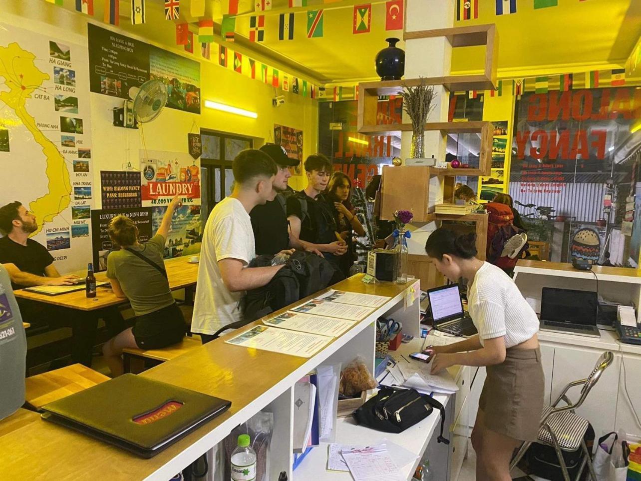 Ha Long Fancy Hostel With Vegetarian And Vegan Restaurant Zewnętrze zdjęcie