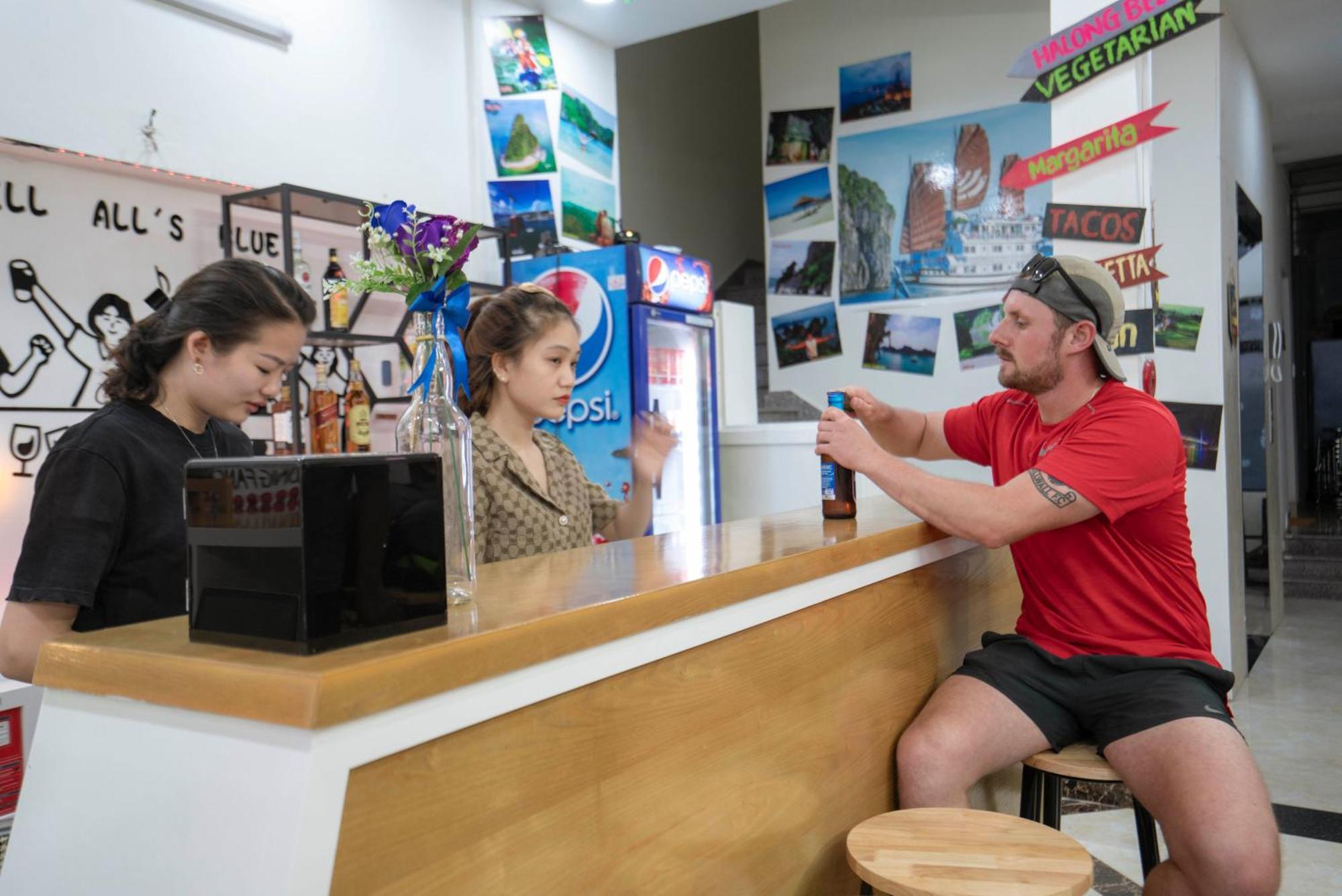 Ha Long Fancy Hostel With Vegetarian And Vegan Restaurant Zewnętrze zdjęcie