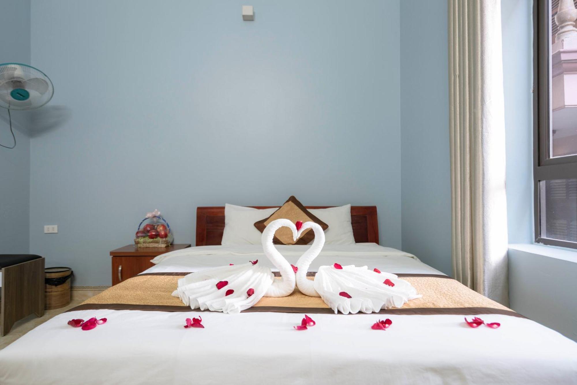 Ha Long Fancy Hostel With Vegetarian And Vegan Restaurant Zewnętrze zdjęcie