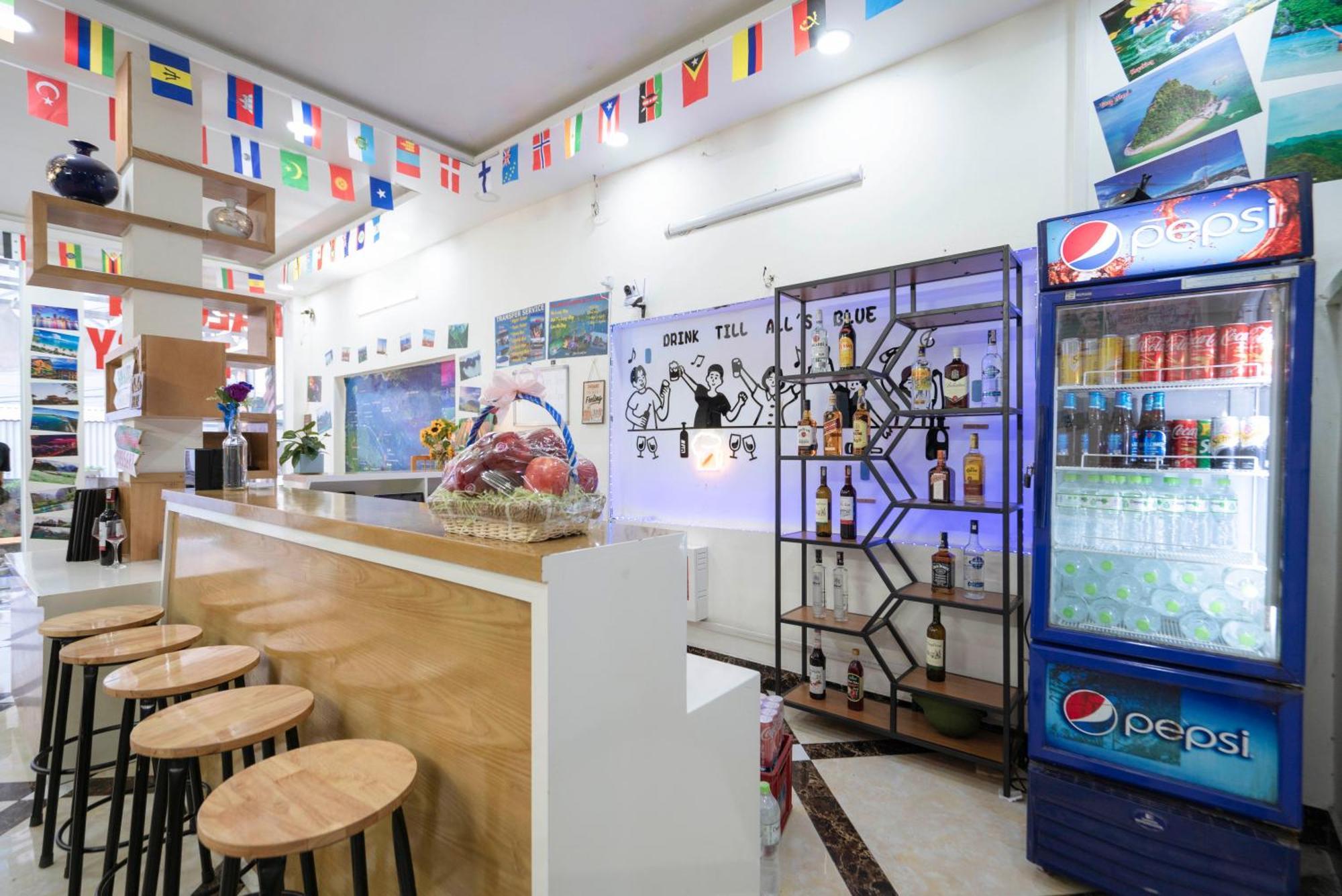 Ha Long Fancy Hostel With Vegetarian And Vegan Restaurant Zewnętrze zdjęcie