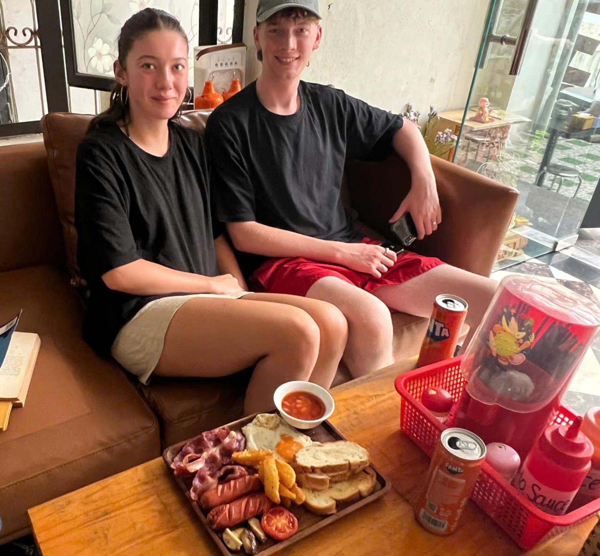 Ha Long Fancy Hostel With Vegetarian And Vegan Restaurant Zewnętrze zdjęcie